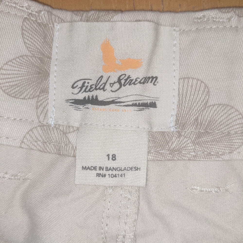 Field & Stream Shorts - Picture 4 of 8
